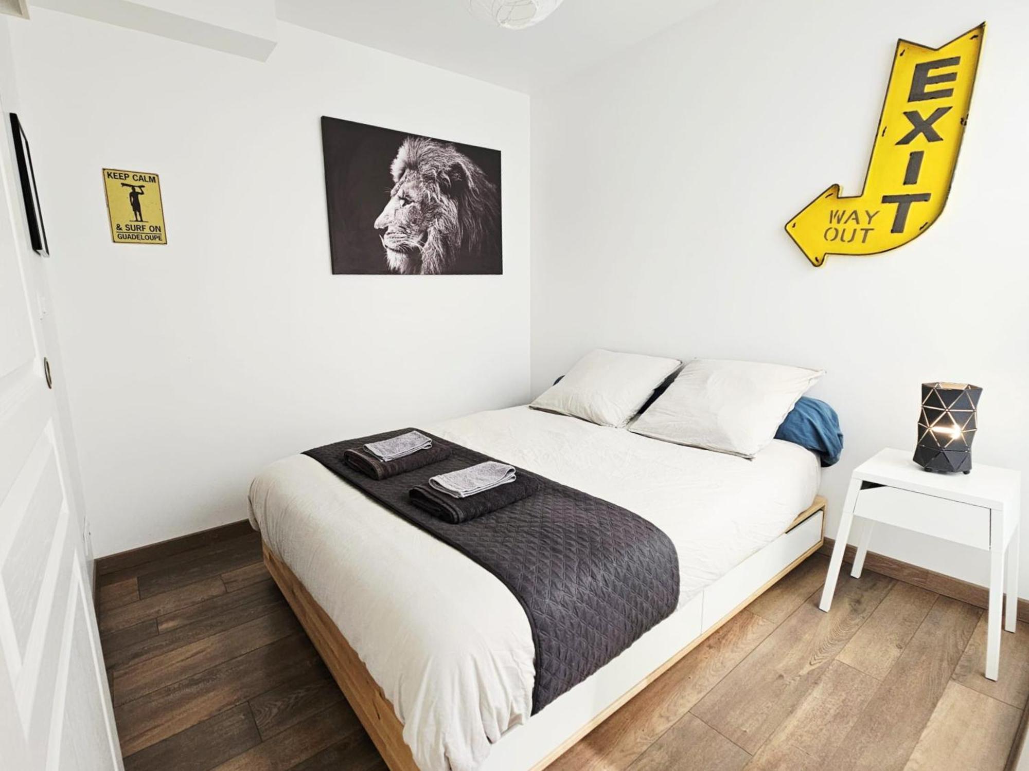 Passage Secret - Ideal Pro, Couples, Familles & Amis - Le Calme En Hypercentre - Wifi Haut Debit - Netflix - Machine A Laver - Gare, Cathedrale, Commerces, Restaurants & Transports En Commun A Moins De 10 Minutes A Pied Reims Zewnętrze zdjęcie