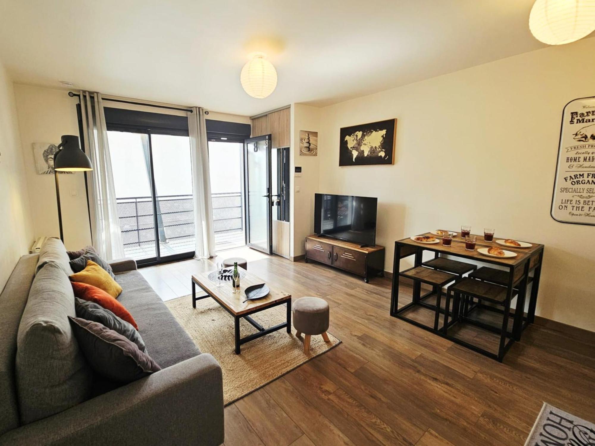 Passage Secret - Ideal Pro, Couples, Familles & Amis - Le Calme En Hypercentre - Wifi Haut Debit - Netflix - Machine A Laver - Gare, Cathedrale, Commerces, Restaurants & Transports En Commun A Moins De 10 Minutes A Pied Reims Zewnętrze zdjęcie